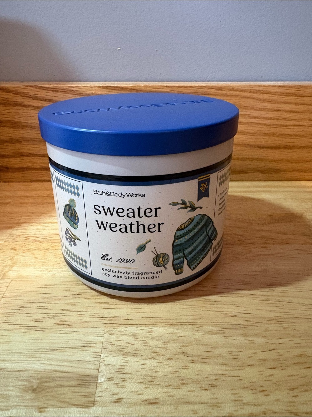 Bath & Body Works Sweater Weather Candle